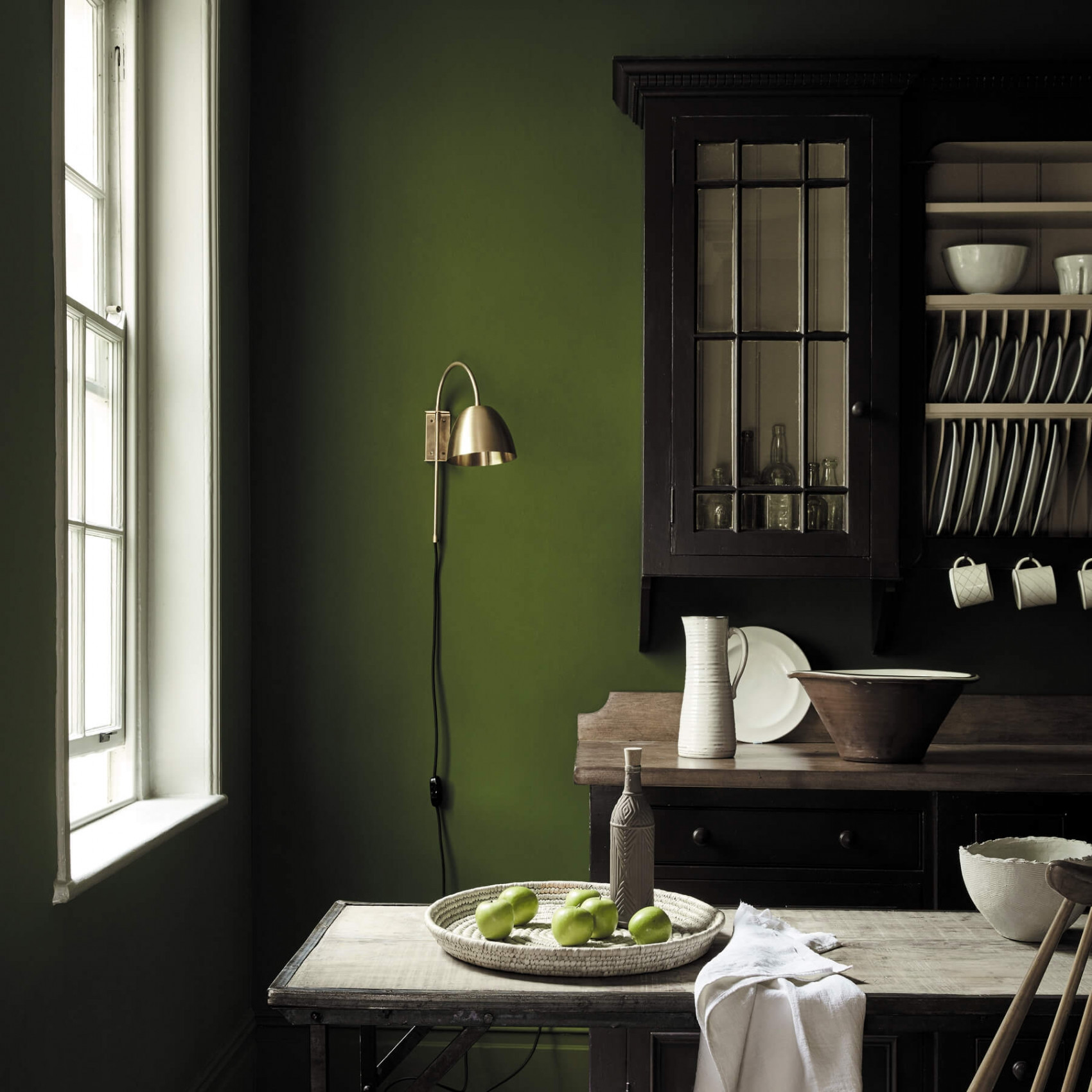 Interior paint Little Greene color зеленый Jewel Beetle (303).